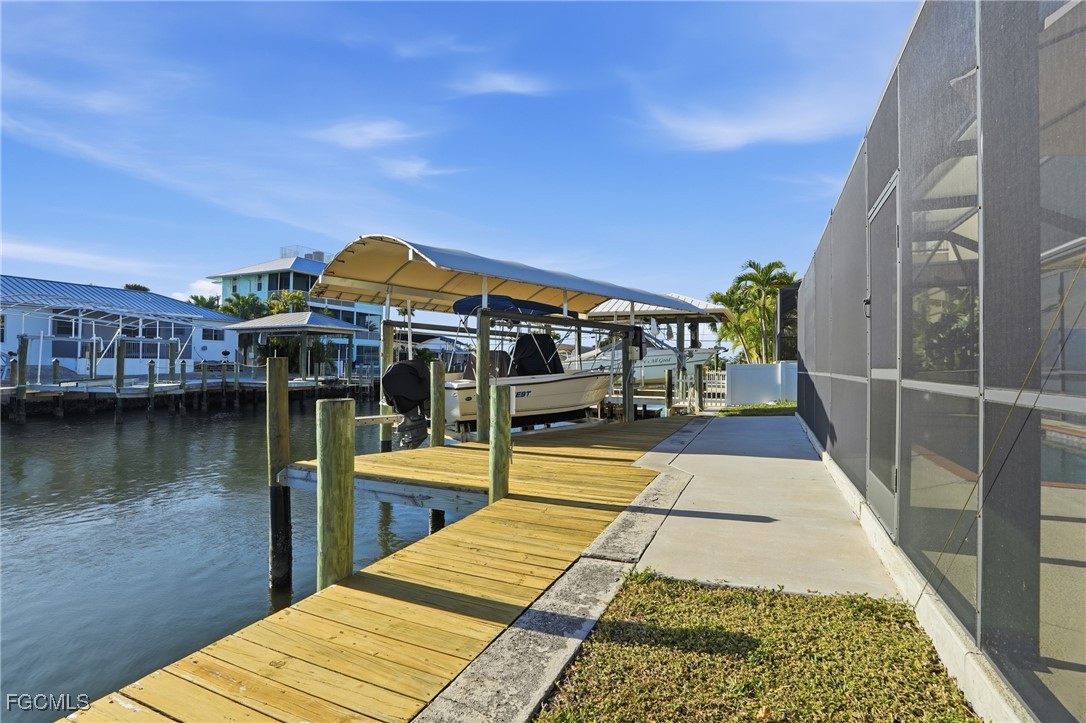 2821 Bruce Street Matlacha, FL 33993 - Photo 29 of 47