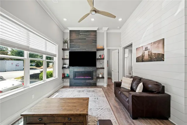 $525,000 | 170 Fowler Street, Unit 100, Woodstock, GA 30188