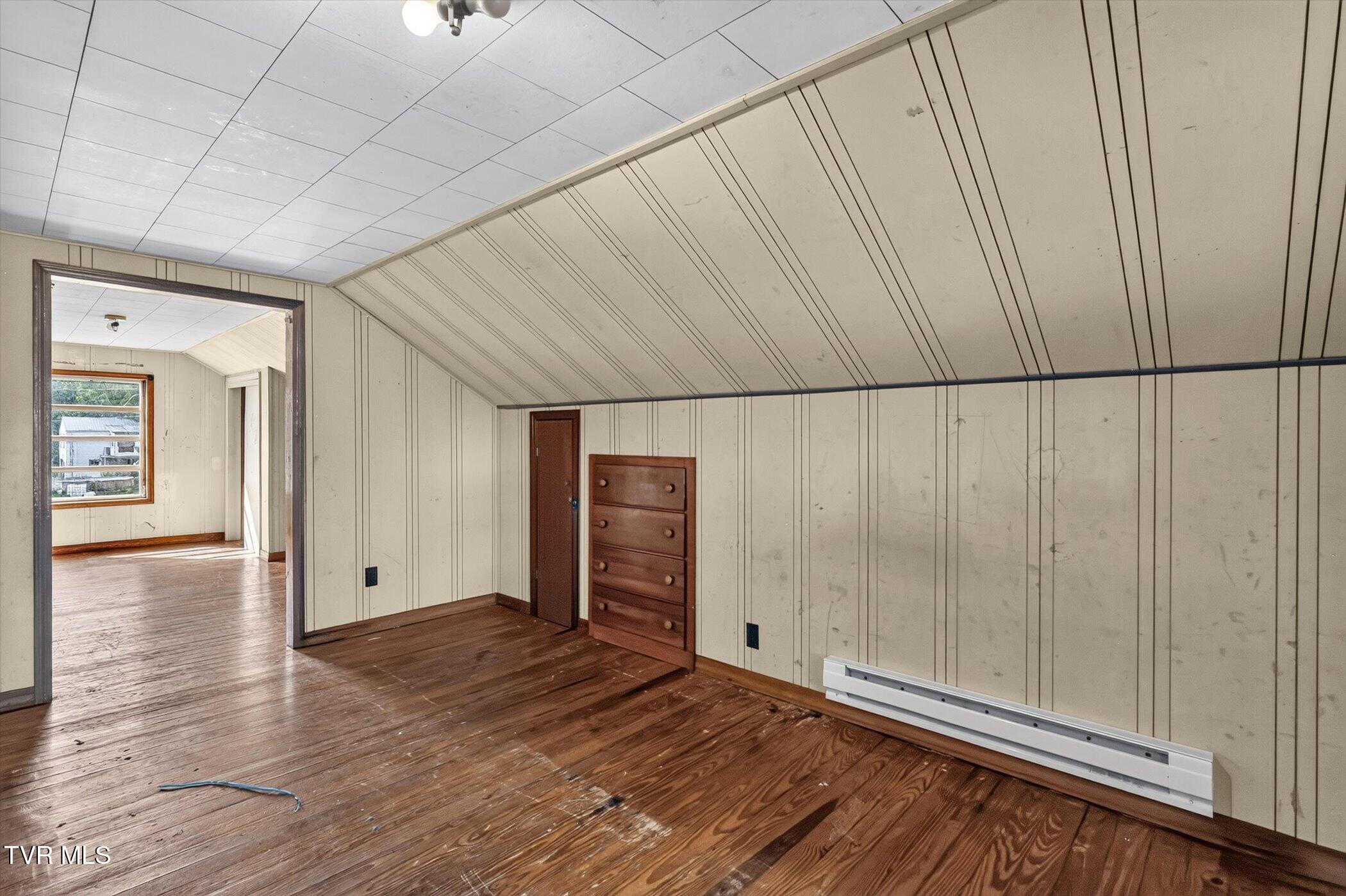 113 Ell Street Greeneville, TN 37743 - Photo 26 of 35 25-113-Ell-St-WindowStill-Photography