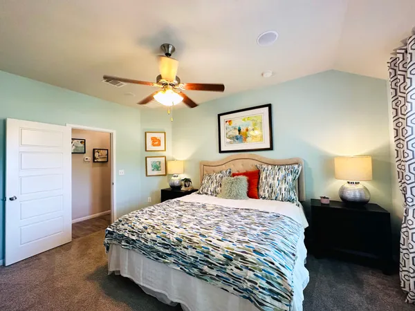 $2,350 | 112 Groesbeck Lane, Leander, TX 78641