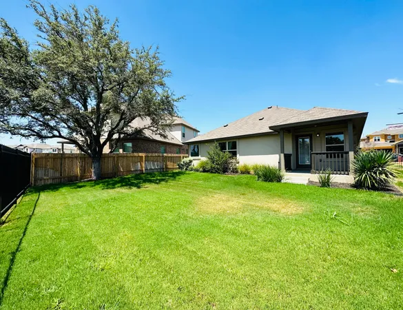 $2,350 | 112 Groesbeck Lane, Leander, TX 78641