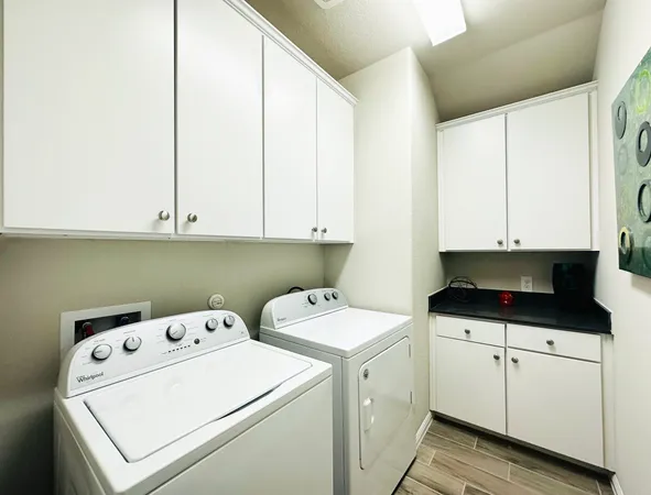 $2,350 | 112 Groesbeck Lane, Leander, TX 78641
