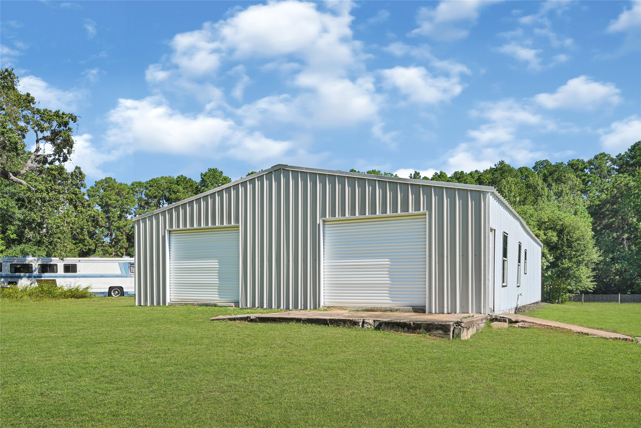 40721 Sandy Hill Road Montgomery, TX 77316 - Photo 12 of 29 Gallery Image 12