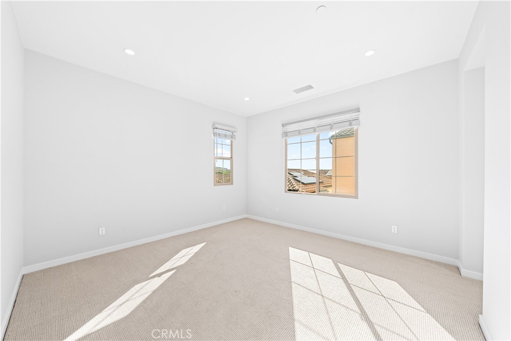 206 Milky Way Irvine, CA 92618 - Photo 31 of 57