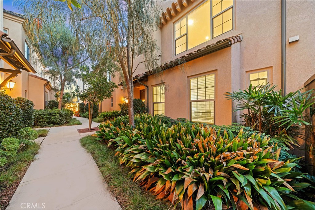 206 Milky Way Irvine, CA 92618 - Photo 39 of 57