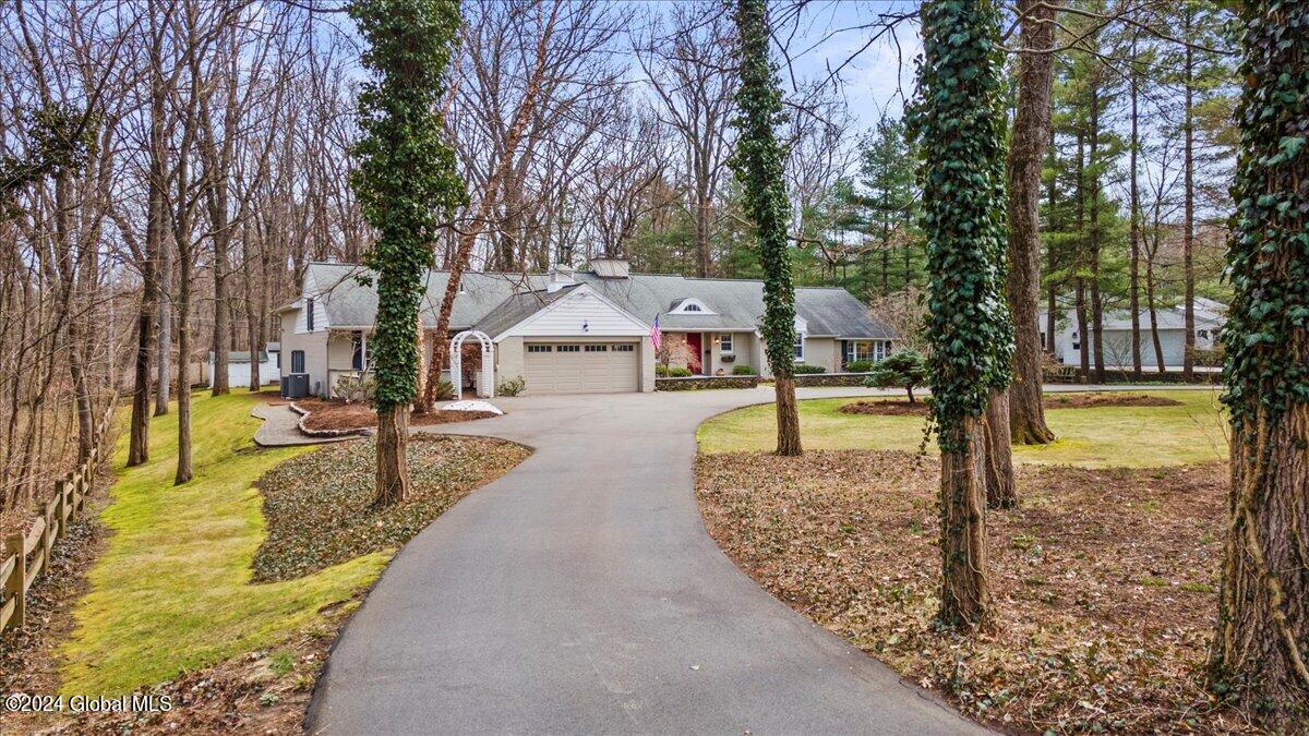 31 Colonial Green Road Colonie, NY 12211 - Photo 1 of 72 03-DJI_0604
