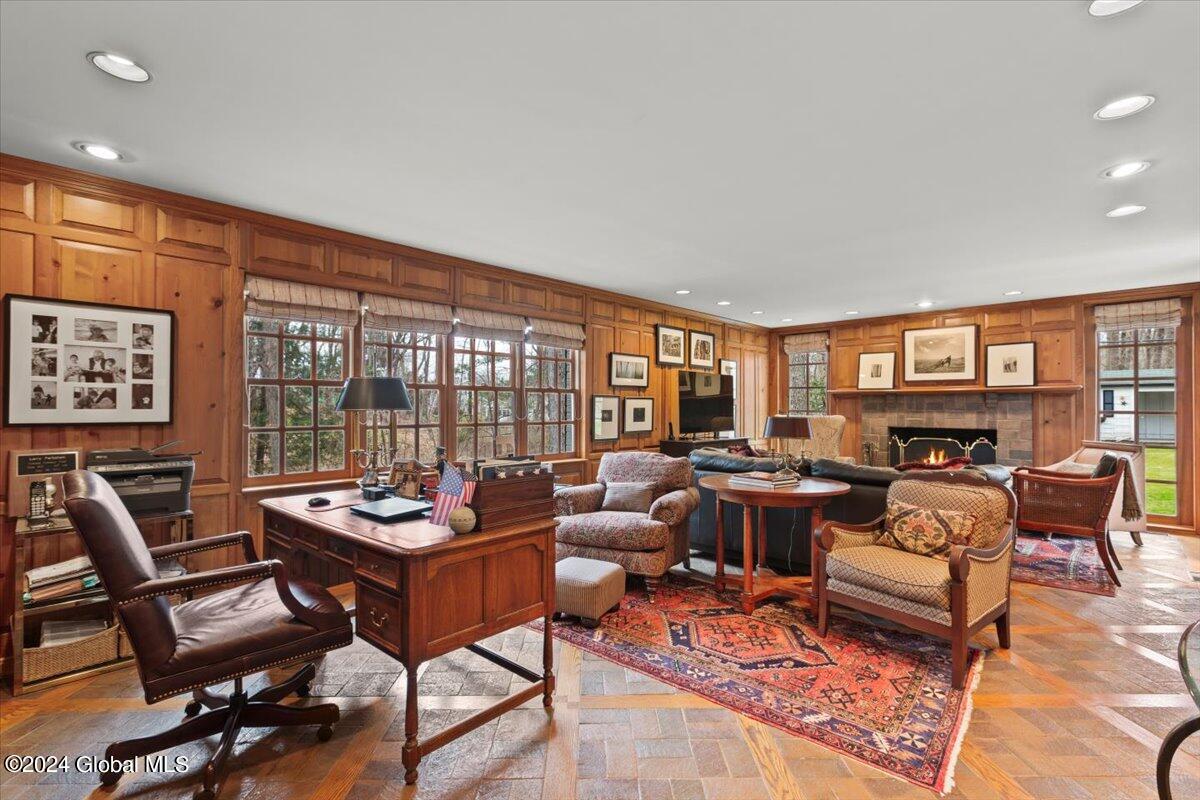 31 Colonial Green Road Colonie, NY 12211 - Photo 22 of 72 40-MW2_6646