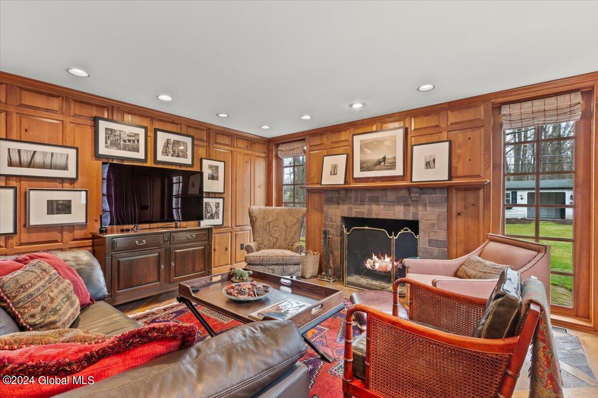 31 Colonial Green Road Colonie, NY 12211 - Photo 24 of 72 42-MW2_6656