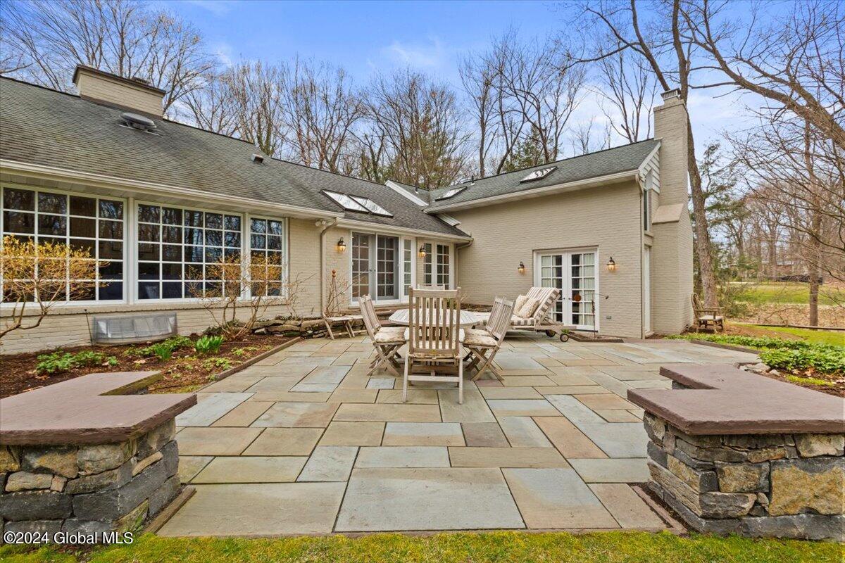 31 Colonial Green Road Colonie, NY 12211 - Photo 29 of 72 49-MW2_6683