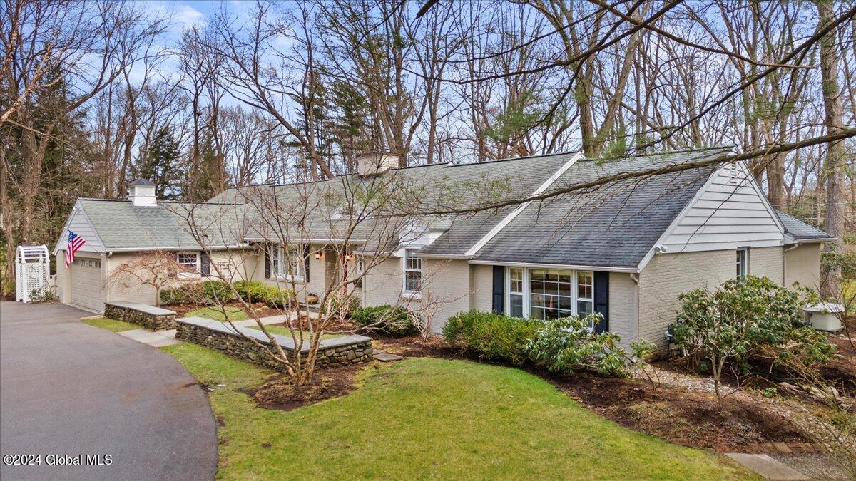 31 Colonial Green Road Colonie, NY 12211 - Photo 49 of 72 04-DJI_0612