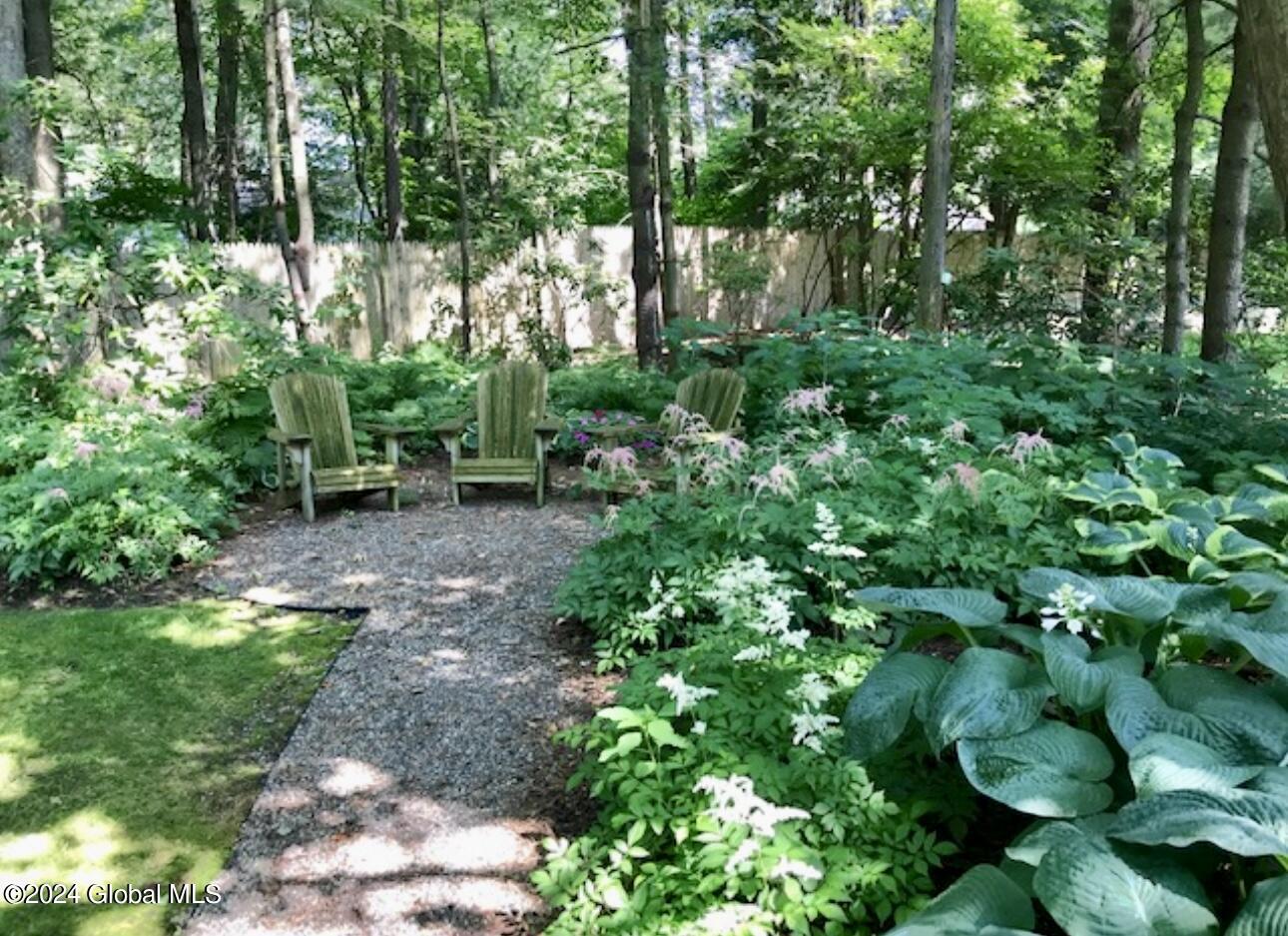 31 Colonial Green Road Colonie, NY 12211 - Photo 58 of 72 31 CG 4