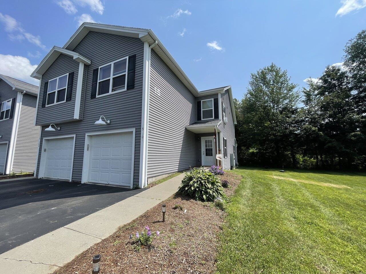 15 East Road, Unit 101 Fairfax, VT 05454 - Photo 1 of 40