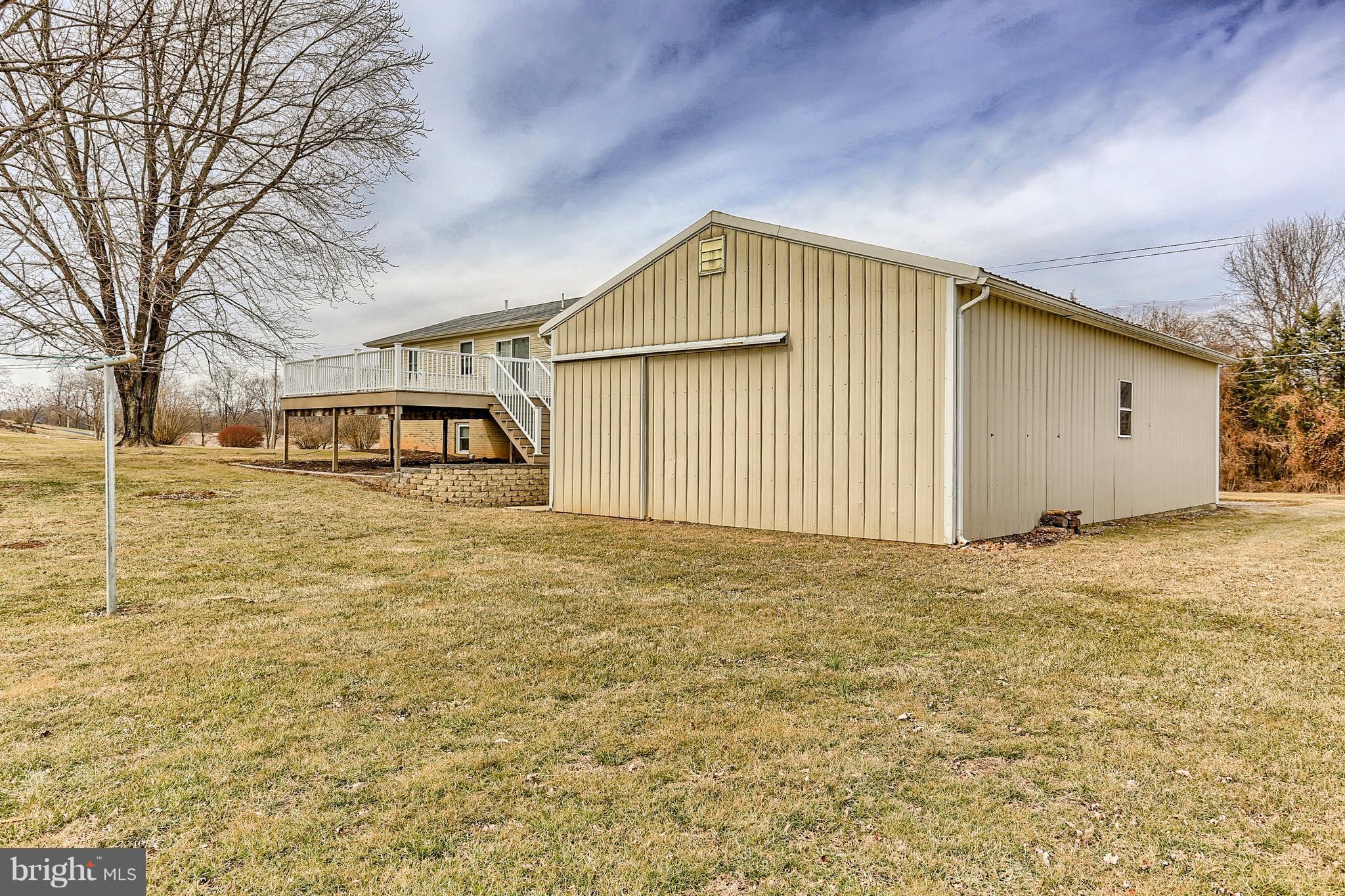 17045 Spielman Road Fairplay, MD 21733 - Photo 5 of 29 Exterior (Rear)