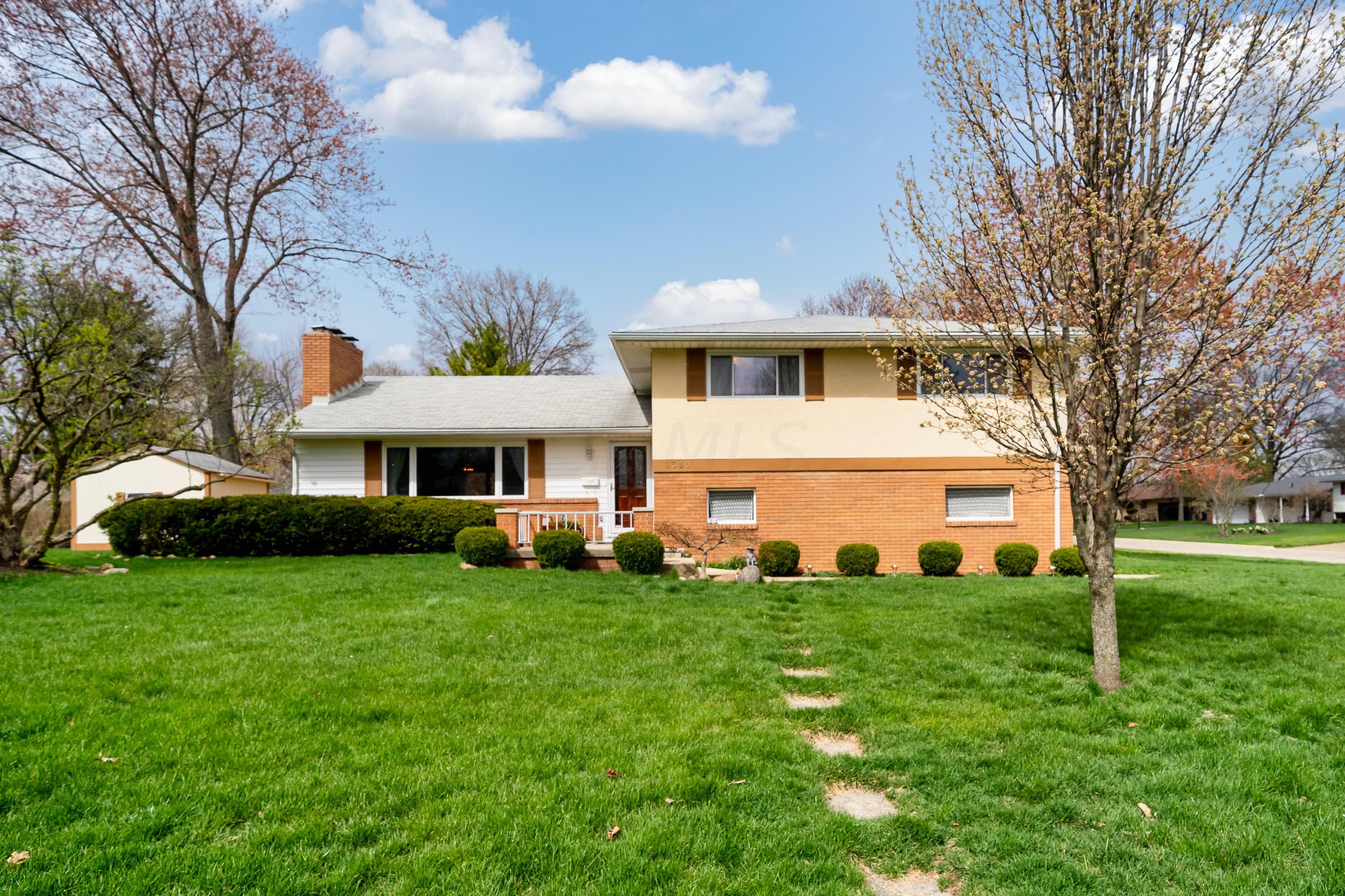 1340 Kirkley Road Upper Arlington, OH 43221 - Photo 1 of 41