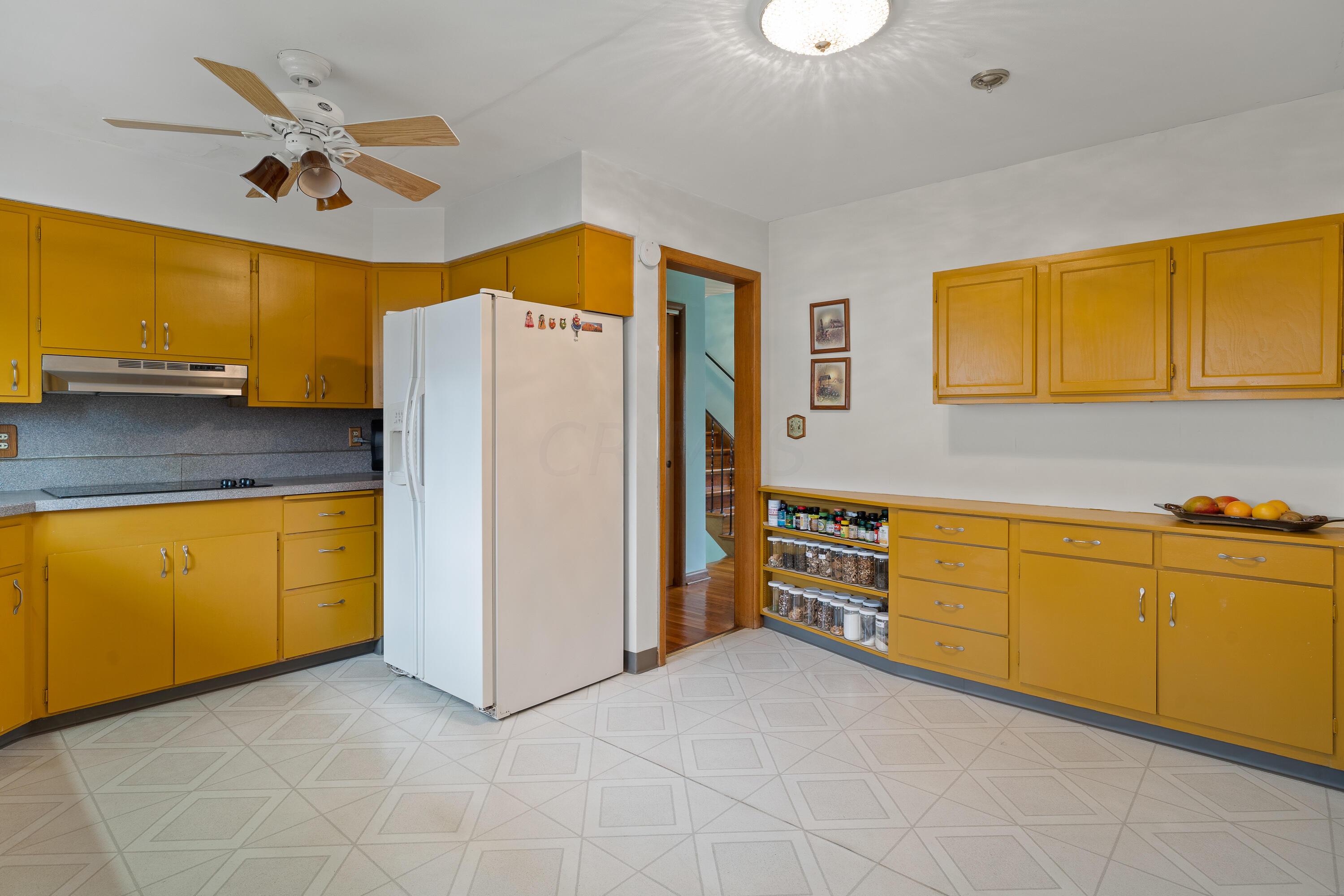 1340 Kirkley Road Upper Arlington, OH 43221 - Photo 13 of 41