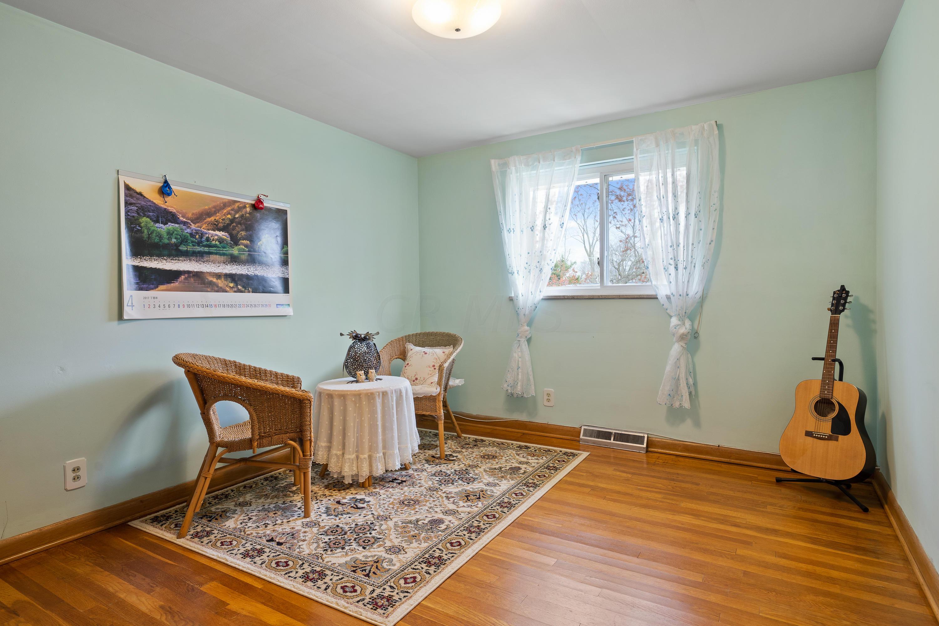 1340 Kirkley Road Upper Arlington, OH 43221 - Photo 22 of 41