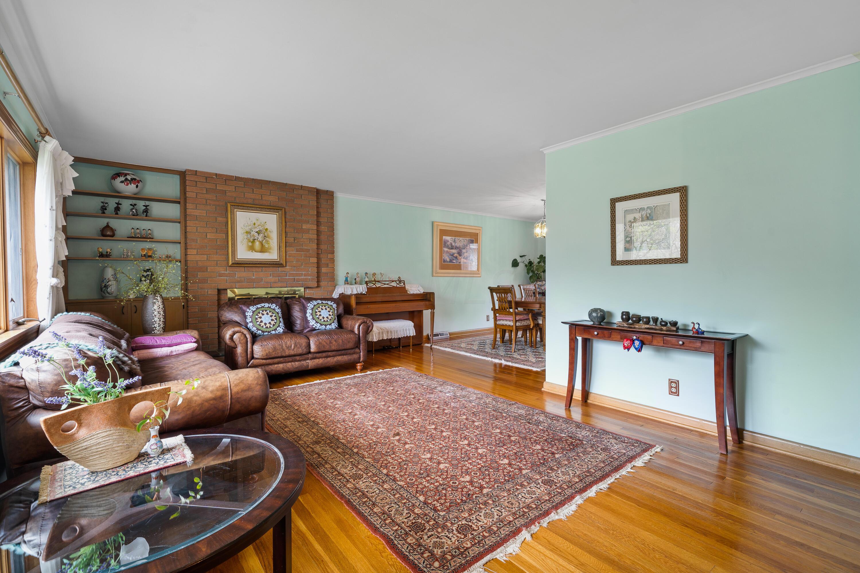 1340 Kirkley Road Upper Arlington, OH 43221 - Photo 7 of 41