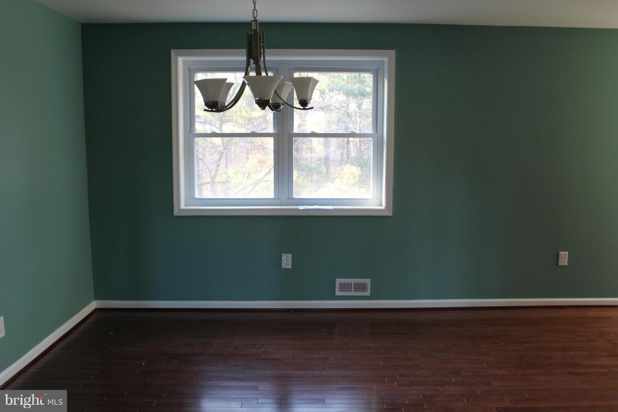 10724 Tenbrook Drive Silver Spring, MD 20901 - Photo 7 of 19 Dining Room