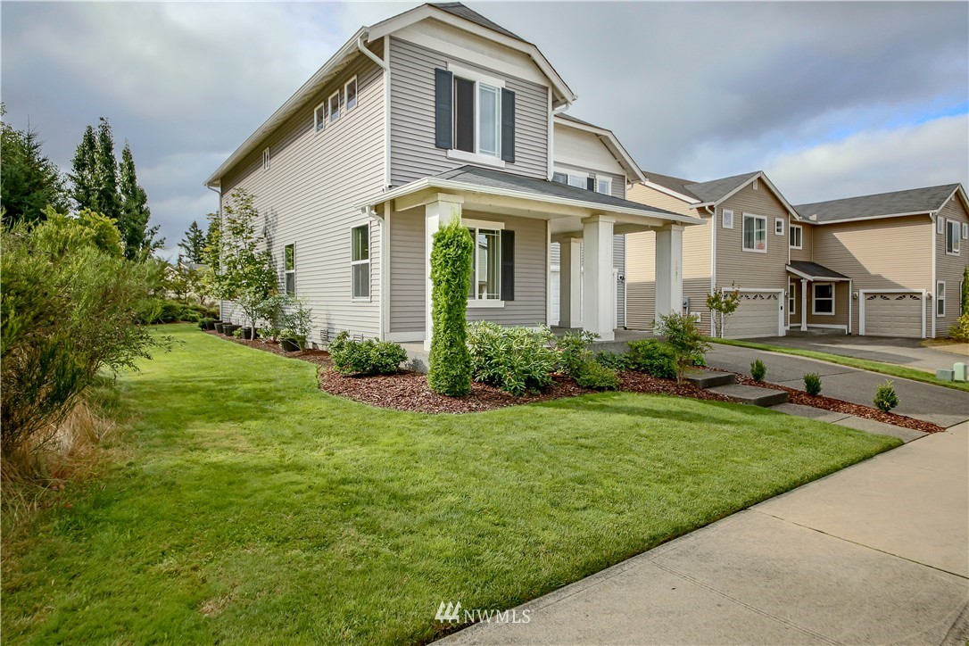 1392 Foreman Road DuPont, WA 98327 - Photo 2 of 20