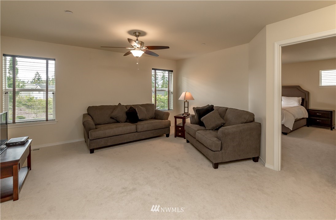 1392 Foreman Road DuPont, WA 98327 - Photo 13 of 20