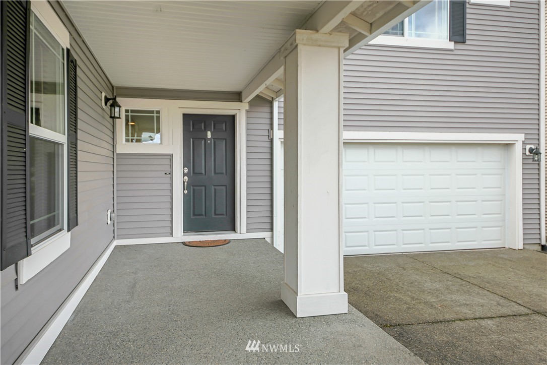 1392 Foreman Road DuPont, WA 98327 - Photo 3 of 20
