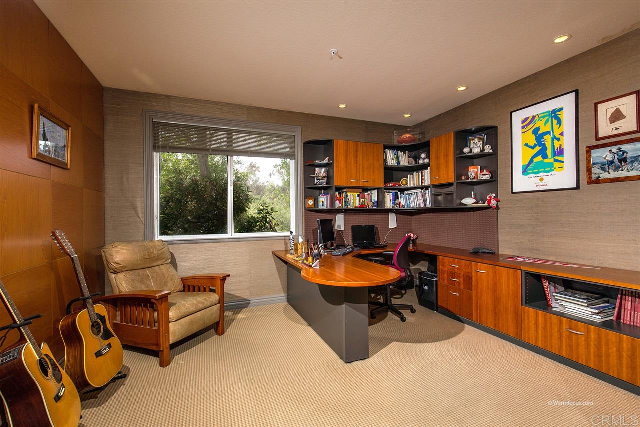 3211 Lone Hill Lane Encinitas, CA 92024 - Photo 12 of 25