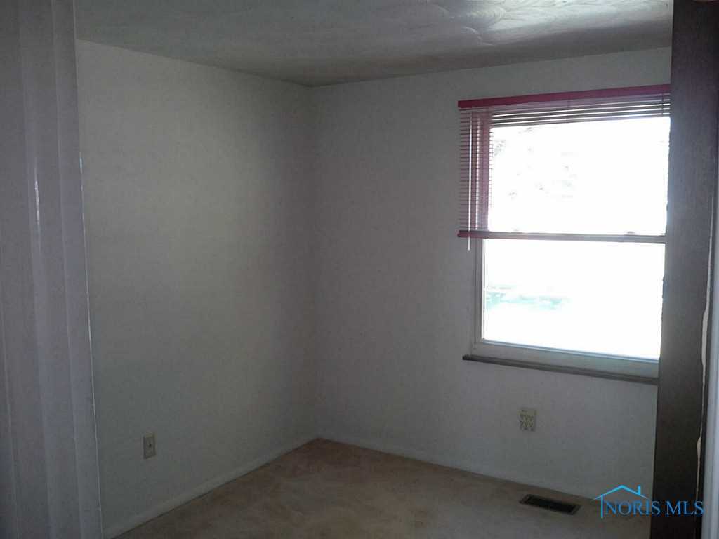 2904 Seaman Road Oregon, OH 43616 - Photo 15 of 20 Gallery Image 15