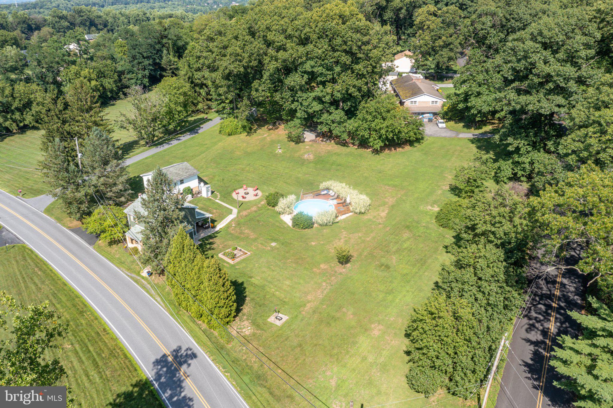 176 Heckman Road Temple, PA 19560 - Photo 5 of 38 Gallery Image 5