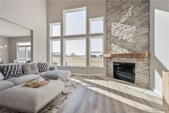 $599,900 | 1935 Augusta Parkway, Henryville, IN 47126