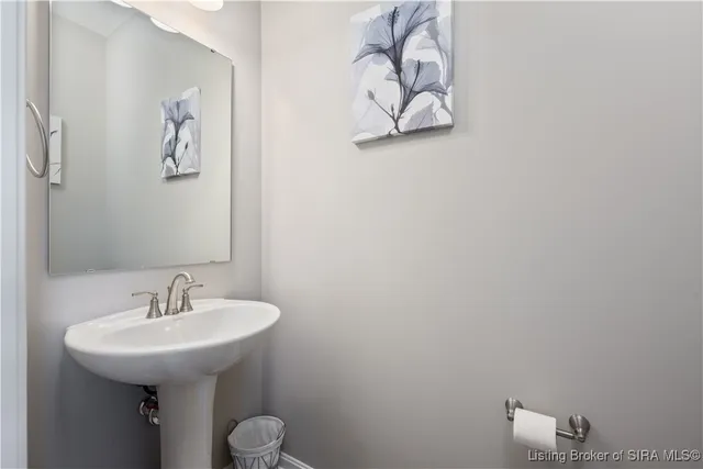 $599,900 | 1935 Augusta Parkway, Henryville, IN 47126