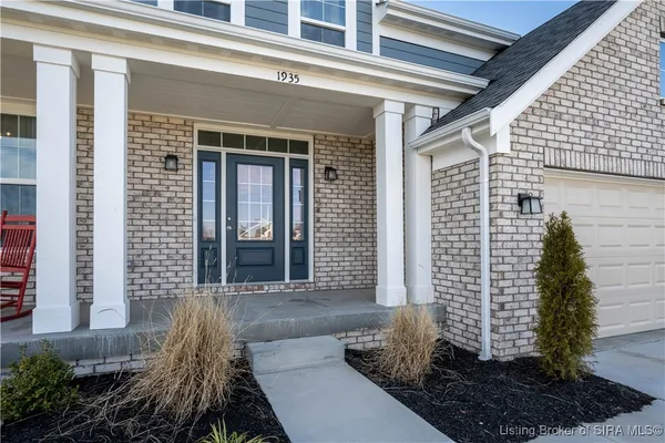 $599,900 | 1935 Augusta Parkway, Henryville, IN 47126