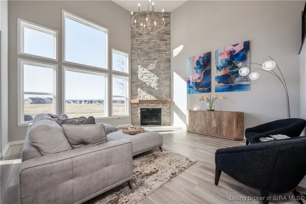 $599,900 | 1935 Augusta Parkway, Henryville, IN 47126