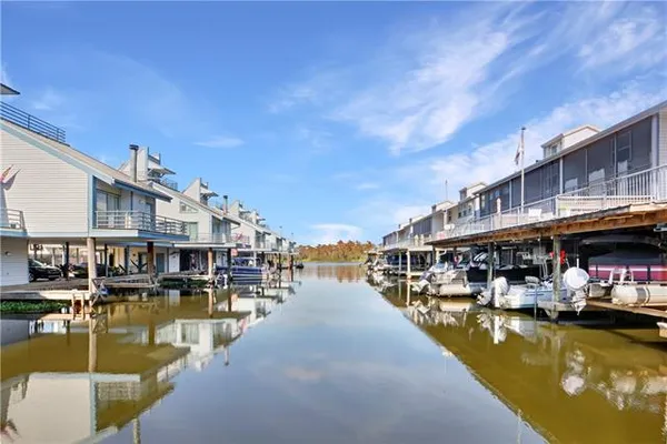 $359,000 | 141 Highway 22, Unit E2, Madisonville, LA 70447