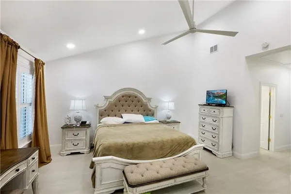 $359,000 | 141 Highway 22, Unit E2, Madisonville, LA 70447