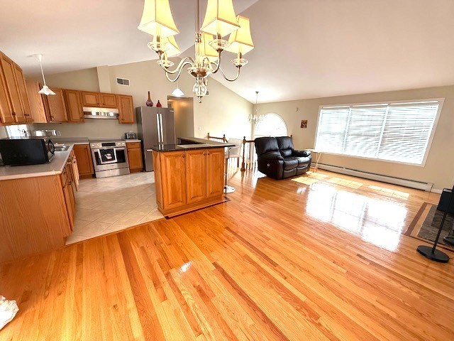 12 Sherwood Road Worcester, MA 01602 - Photo 5 of 16