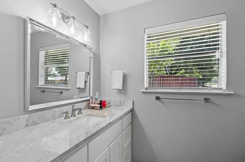 $680,000 | 4405 Westlake Drive, Fort Worth, TX 76109