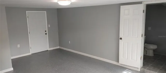 $1,400 | 5632 13th Street, Zephyrhills, FL 33542