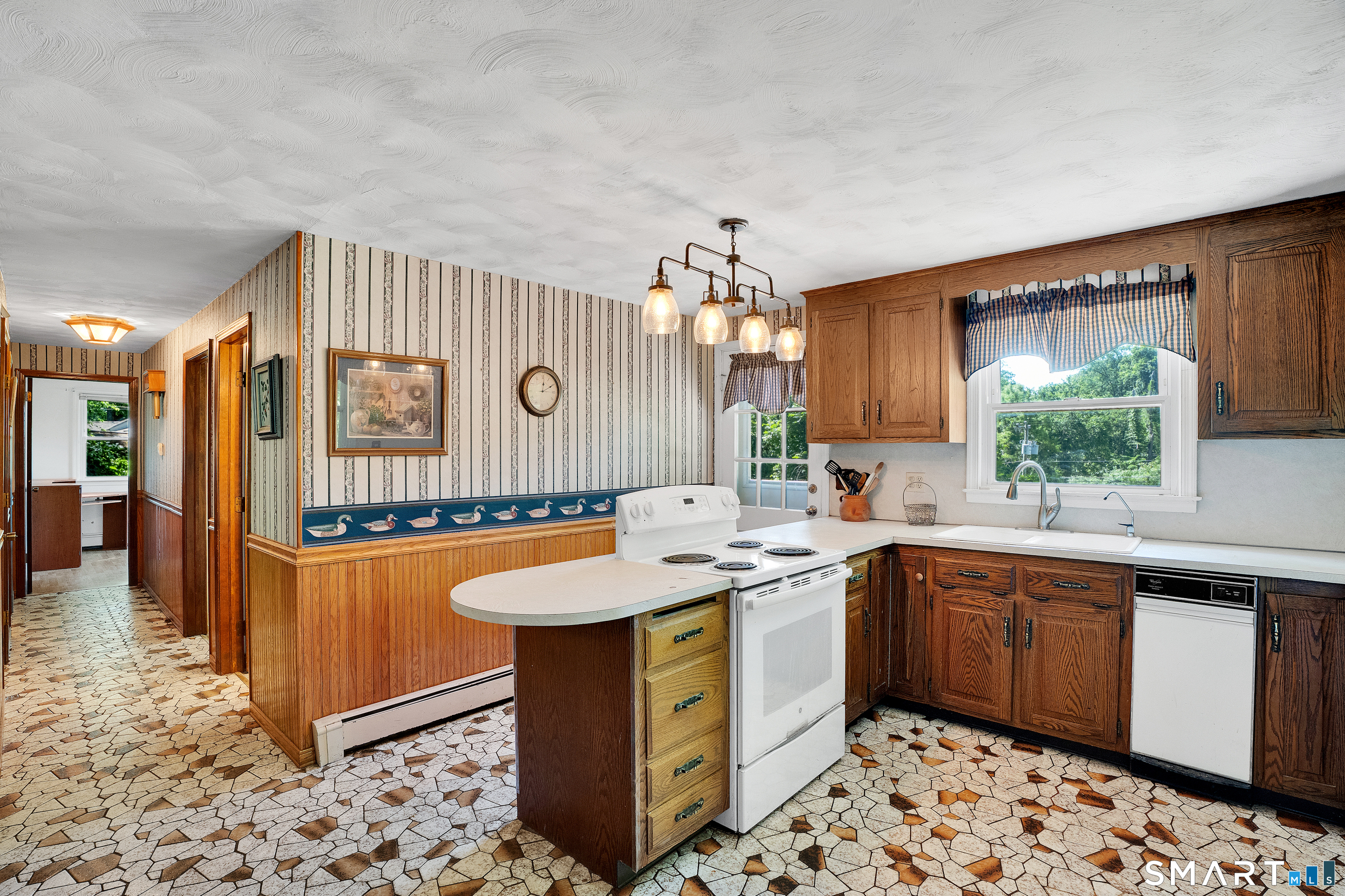 113 Ridgewood Trail Coventry, CT 06238 - Photo 14 of 39