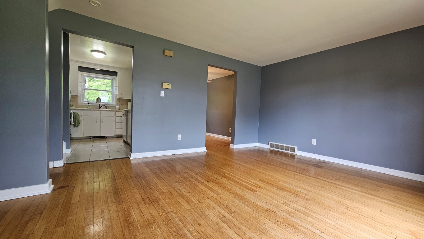 220 Ridgefield Road Endicott, NY 13760 - Photo 8 of 37 Gallery Image 8