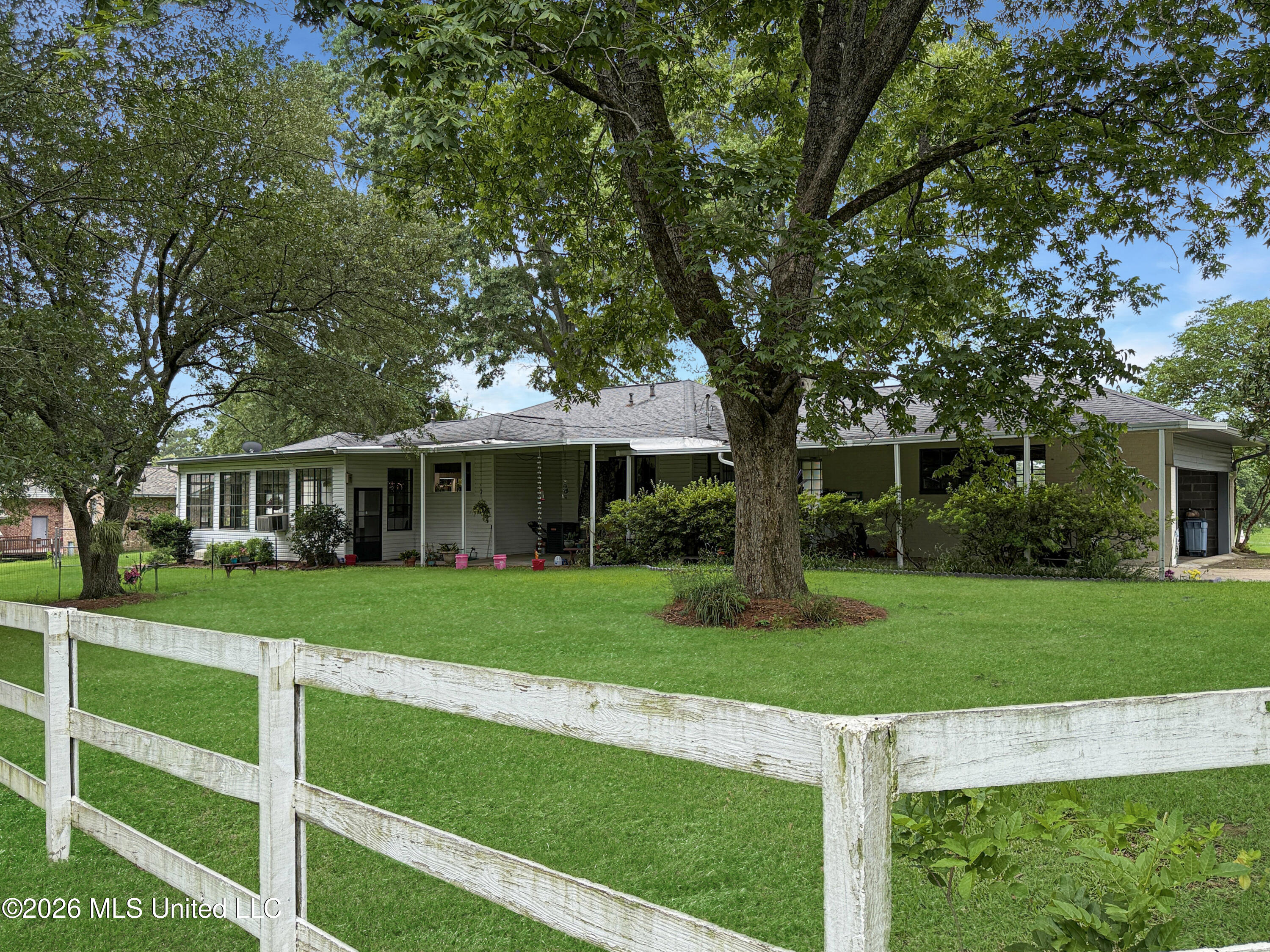 4776 Terry Road Jackson, MS 39272 - Photo 31 of 37 9e894521538e1491817ddad81c471f41246f1e49