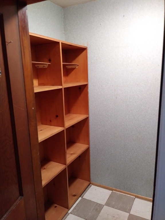 10 Ellsworth Street Worcester, MA 01610 - Photo 17 of 26