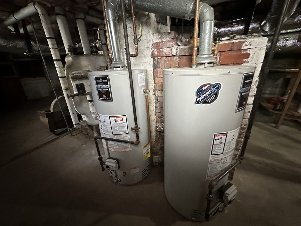 10 Ellsworth Street Worcester, MA 01610 - Photo 22 of 26