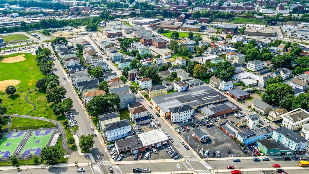 10 Ellsworth Street Worcester, MA 01610 - Photo 5 of 26