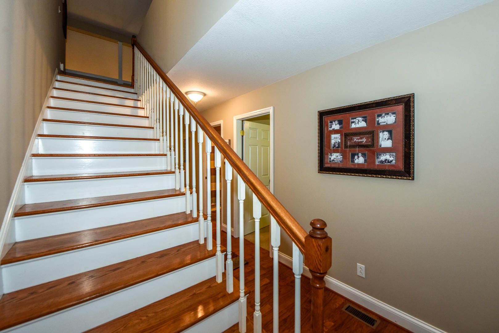 2636 Davis Ferry Road Loudon, TN 37774 - Photo 4 of 40