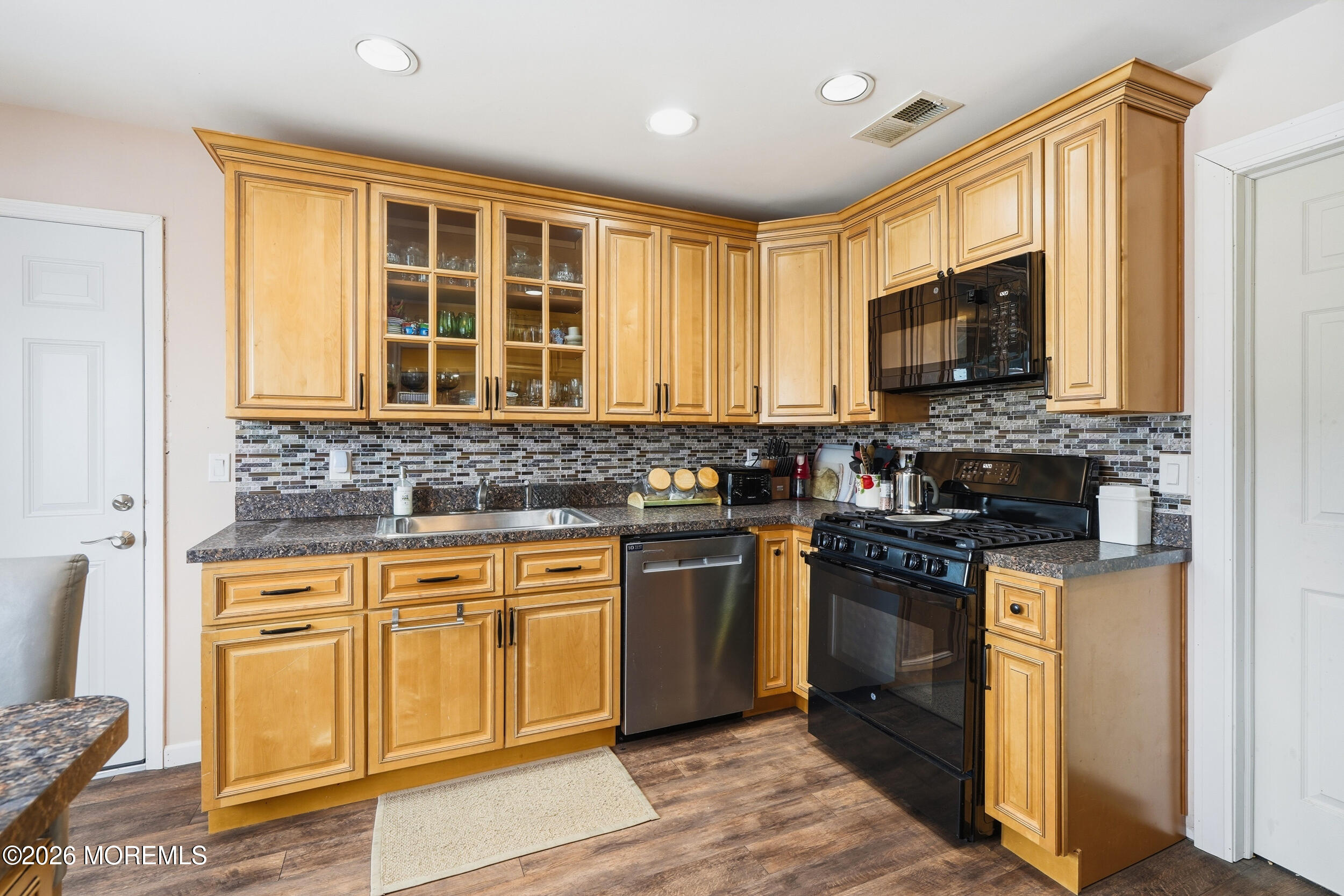 45 Sage Road Toms River, NJ 08753 - Photo 11 of 28 45 Sage Kit 3
