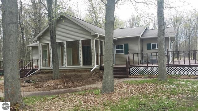 3101 West Isabella Road Shepherd, MI 48883 - Photo 21 of 25 1778881-20.JPG