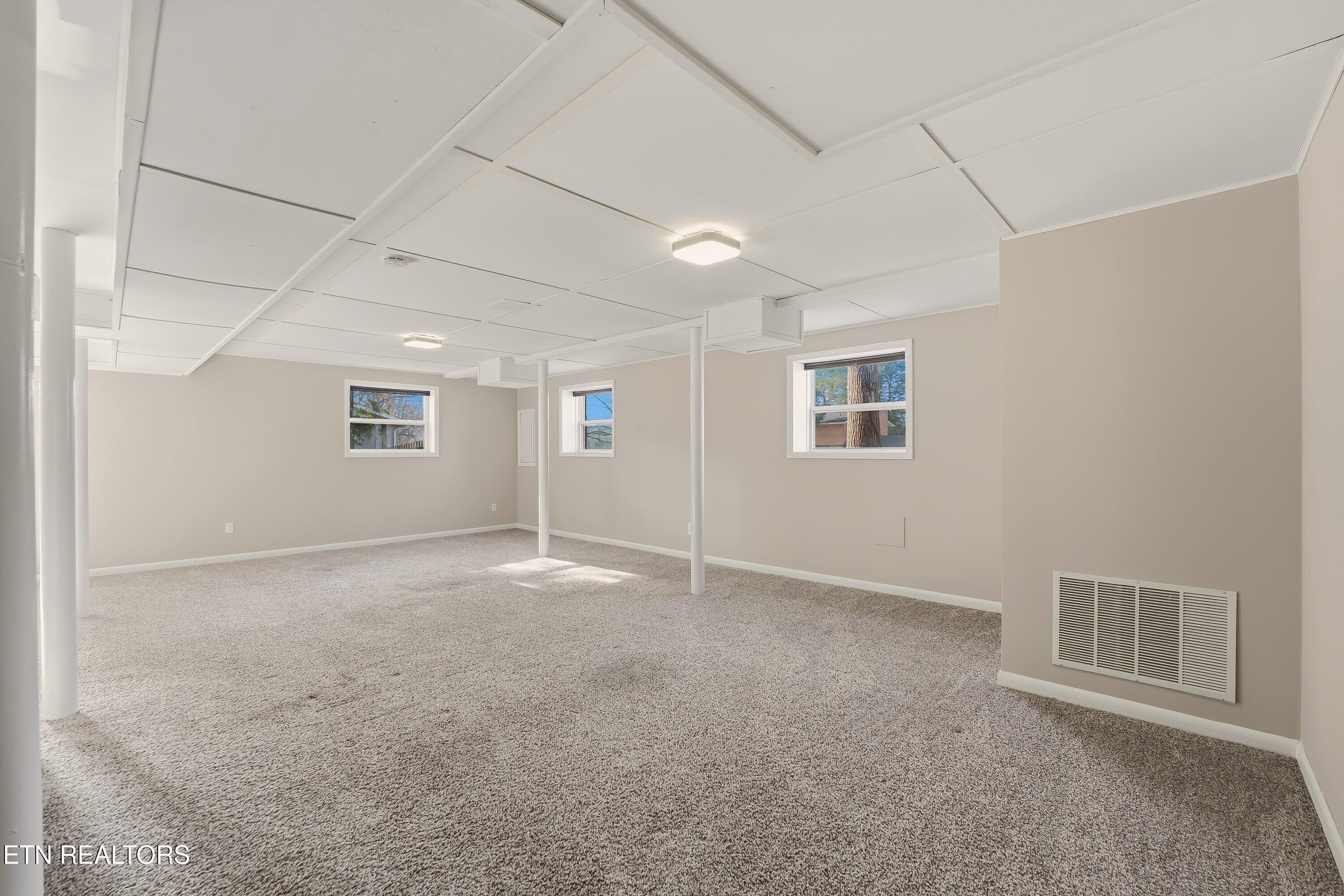 104 Case Lane Oak Ridge, TN 37830 - Photo 25 of 37 Rec Room