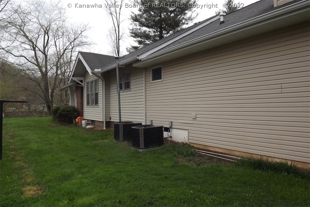 16 Jarrett Street Elkview, WV 25071 - Photo 17 of 18 Gallery Image 17
