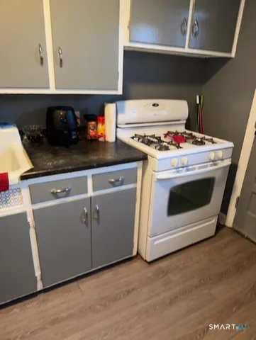 $180,000 | 189 Sherman Avenue, Unit 17, New Haven, CT 06511