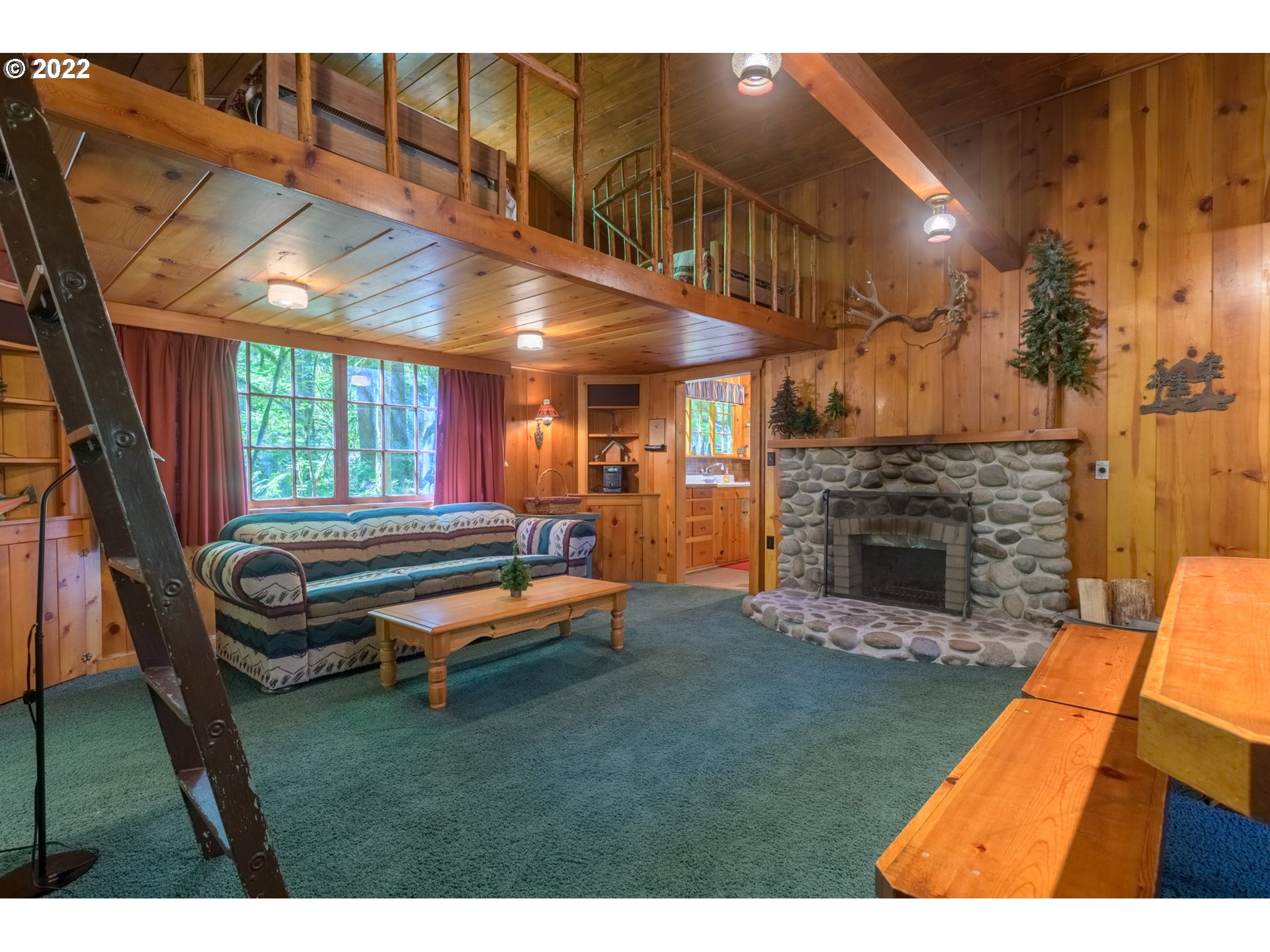 26870 East Road 15, Unit 3&4 Rhododendron, OR 97049 - Photo 10 of 32 Gallery Image 10